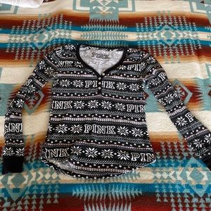 Victoria’s Secret Pink Cozy Snowflake Long sleeve top